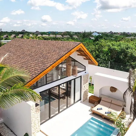 Paje Emerald Escapes